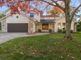 50715 Lincroft Ln, Granger, IN 46530