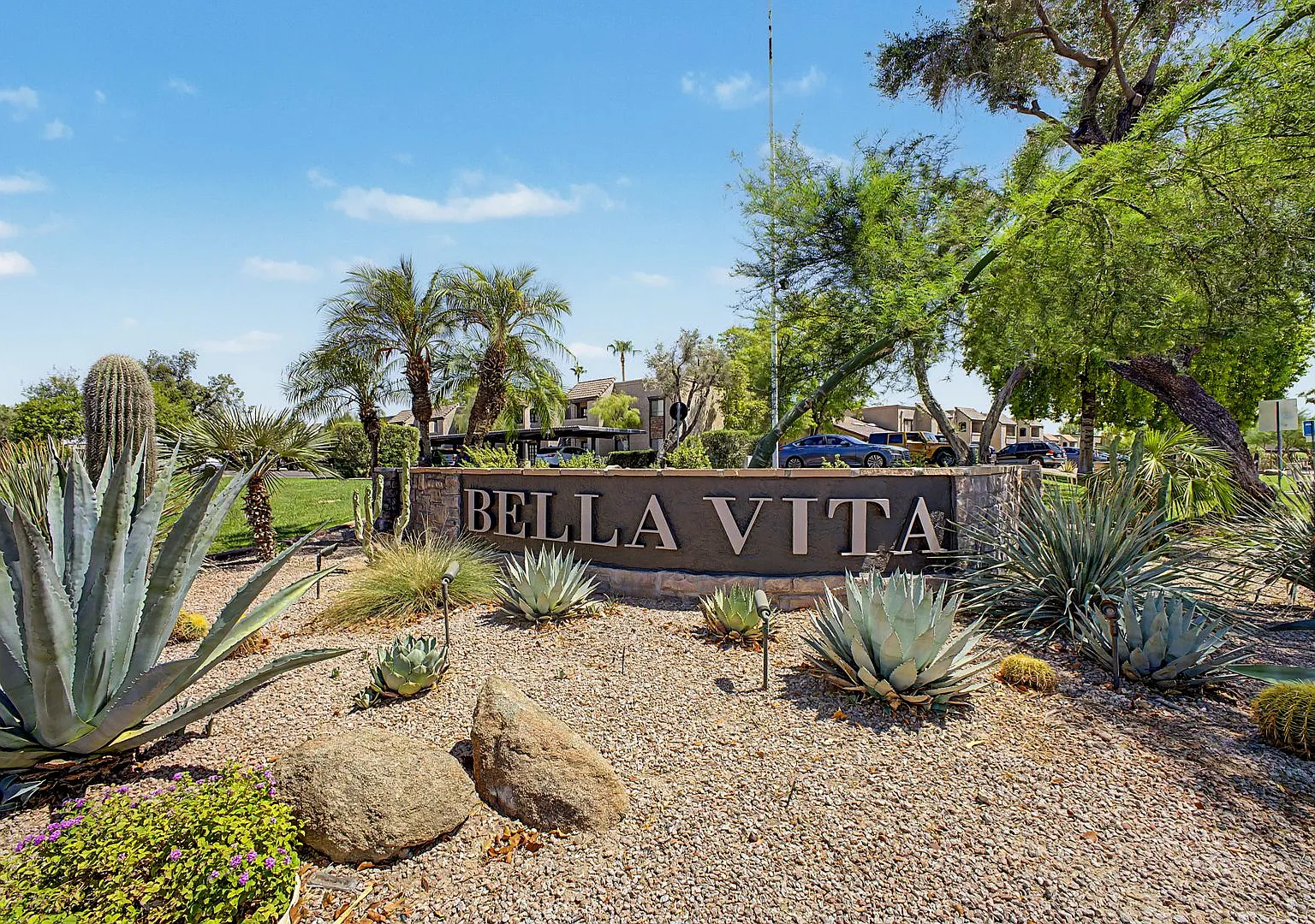 Bella Vita Two Bedroom, Two Bathroom Condo in Scottsdale — Photo 1