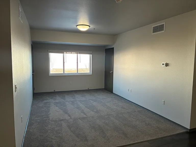 Presentation Heights Apartments — Photo 5