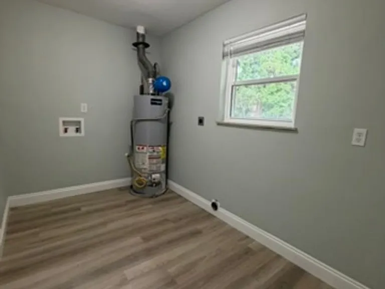 234 Deluna Rd — Photo 17