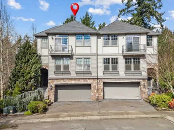 13340 Auburn Ct, Portland, OR 97035