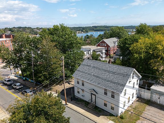 3rd image of 7 Hill St #201
