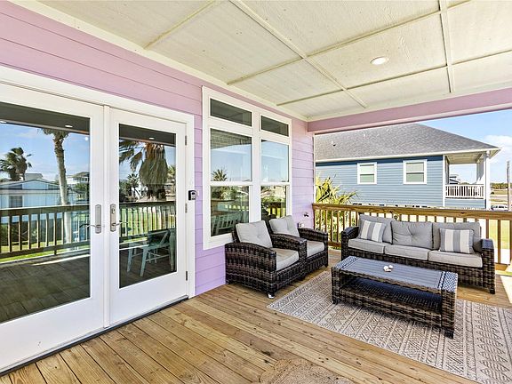 2nd image of 4028 Surf Dr