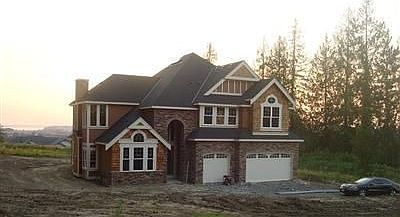 1st image of 2332 75th Ave NE