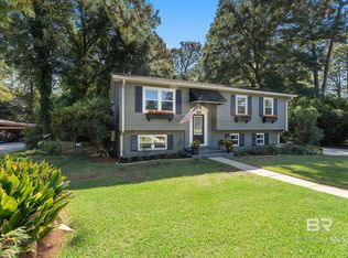 698 Cedar Ave, Fairhope, AL 36532