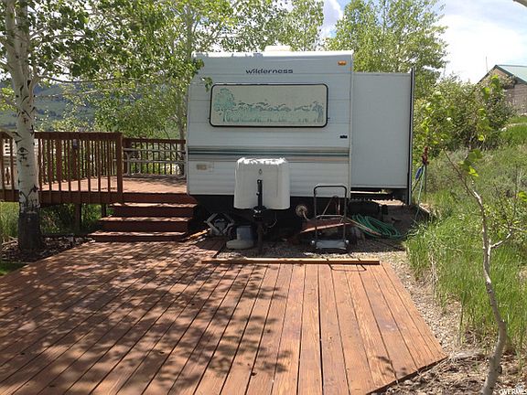 3rd image of 6 Buttercup Cir