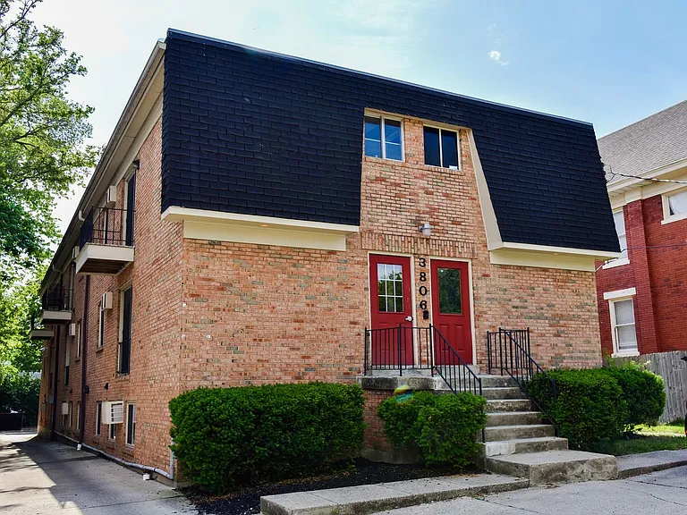 3806 Hyde Park Ave #11 — Photo 7