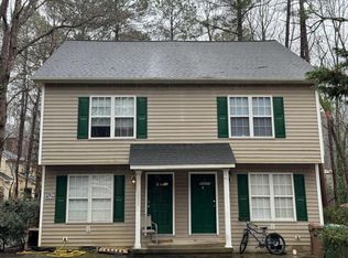 468 Sorrell St APT 12, Cary, NC 27513