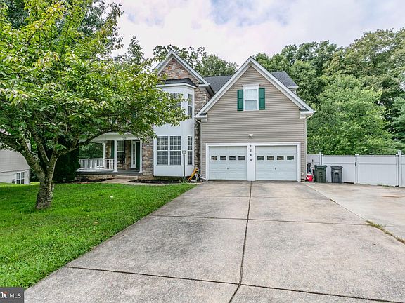 4th image of 7708 Tanner Robert Ct