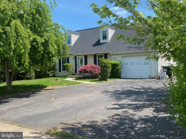 5815 Riverside Dr, Woodbridge, VA 22193