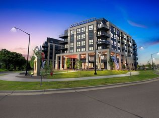Maison Green, Minneapolis, MN 55424
