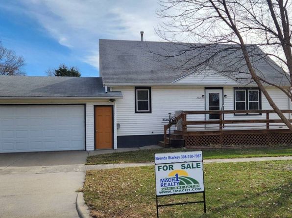 202 6th St, Saint Paul, NE 68873