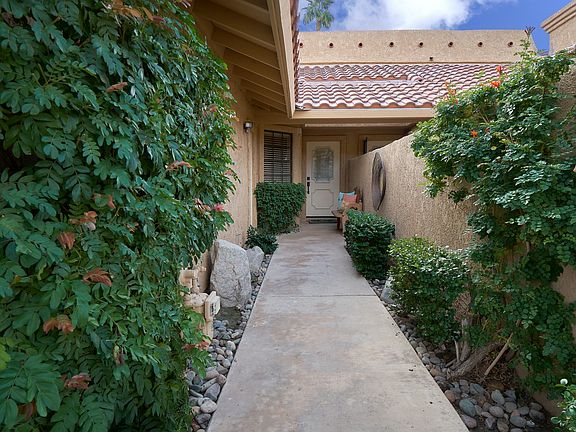5th image of 77653 S Woodhaven Dr