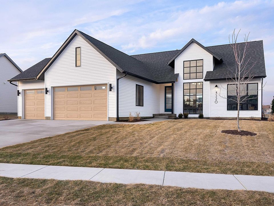 4520 Lakeside Dr, Bettendorf, IA 52722 MLS QC4239829 Zillow