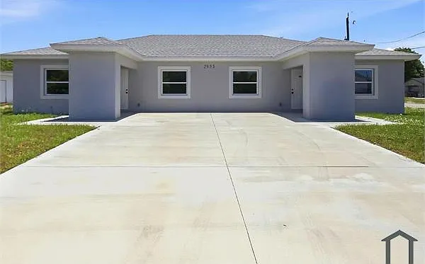 2955 Dunbar Ave — Photo 2