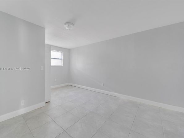 miami-florida-43808837 picture