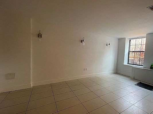1st image of 103 Quincy St #1BA