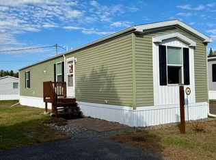 219 Daisy Ln, Saranac Lake, NY 12983