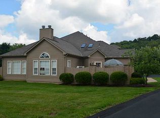 507 Wilshire Cir, Seven Fields, PA 16046