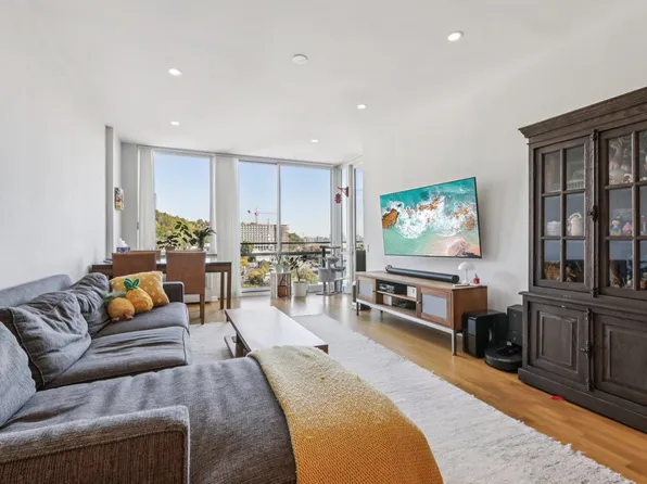 915 Hudson Park image 3 of 44