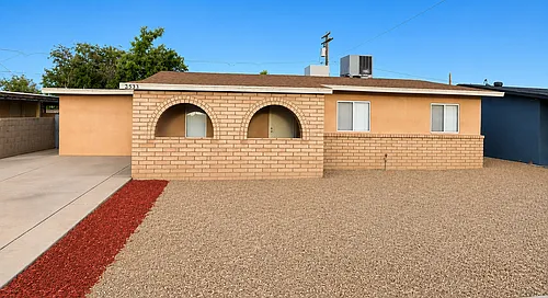 2533 S Olivia Ave Photo 1