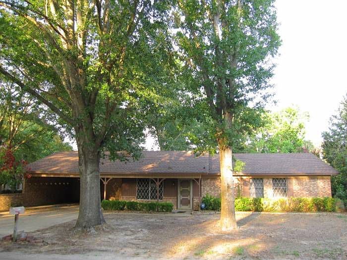 1st image of 12217 Lemmert Dr