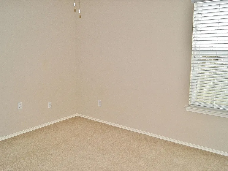 2606 Shear Water Ct — Photo 10