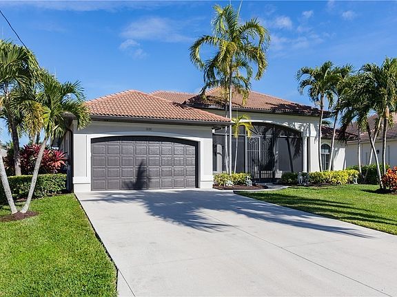 5th image of 1525 SW 57th Ter