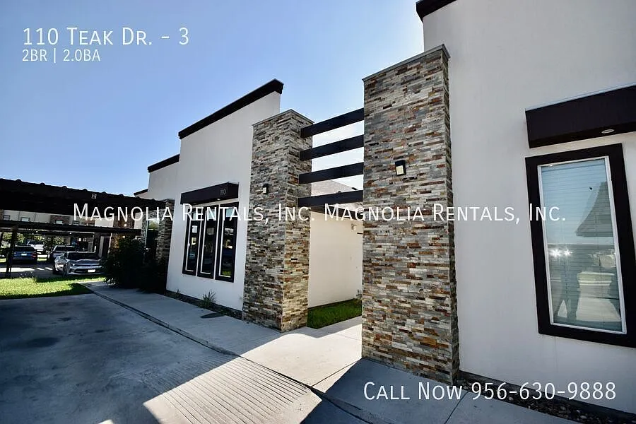 Building Photo - 110 Teak Dr #3