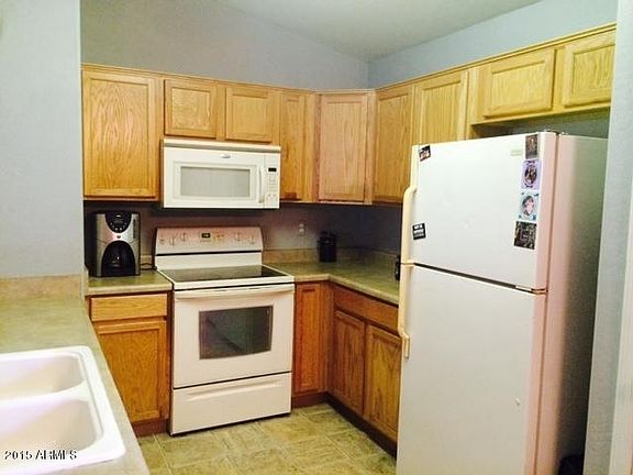 3rd image of 12724 W Mandalay Ln