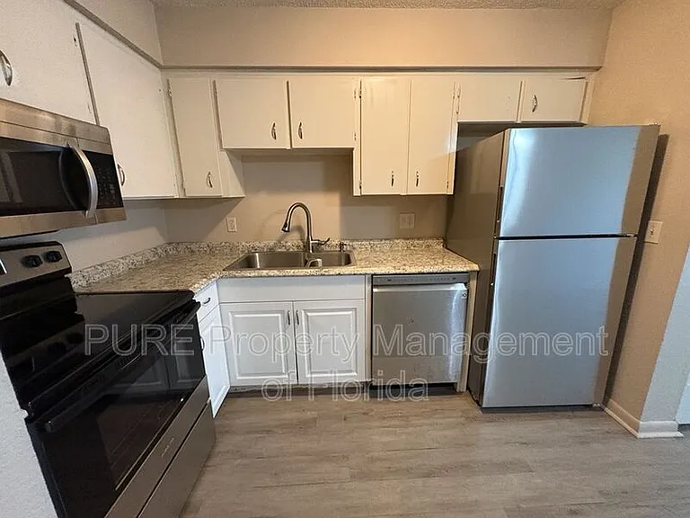 2040 SE 40th Street Rd #4-1 — Photo 10