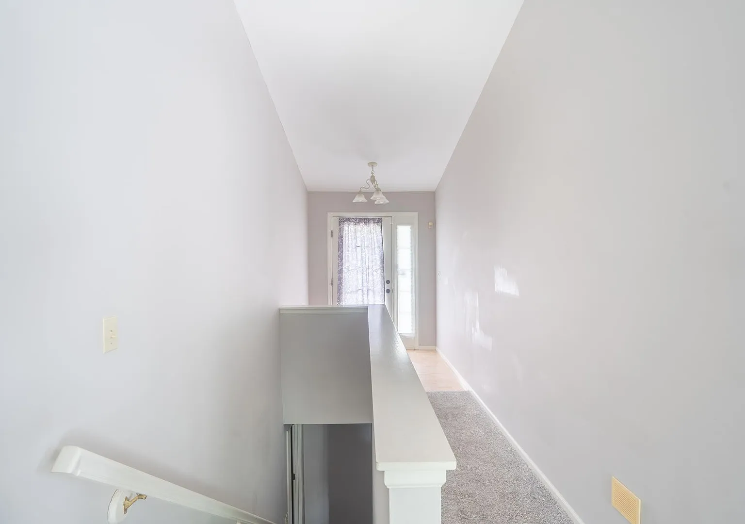 16944 Hickory Crest Dr — Photo 3