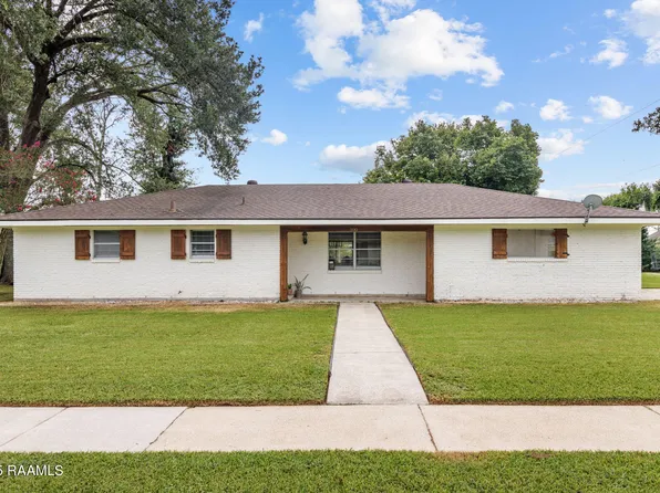 100 Lynn Dr, Lafayette, LA 70508