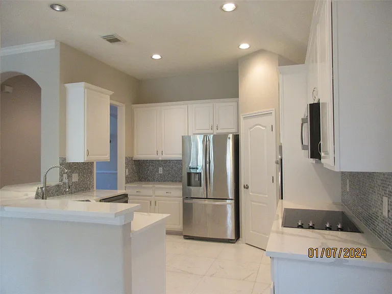 1110 Parkhaven Ln — Photo 17