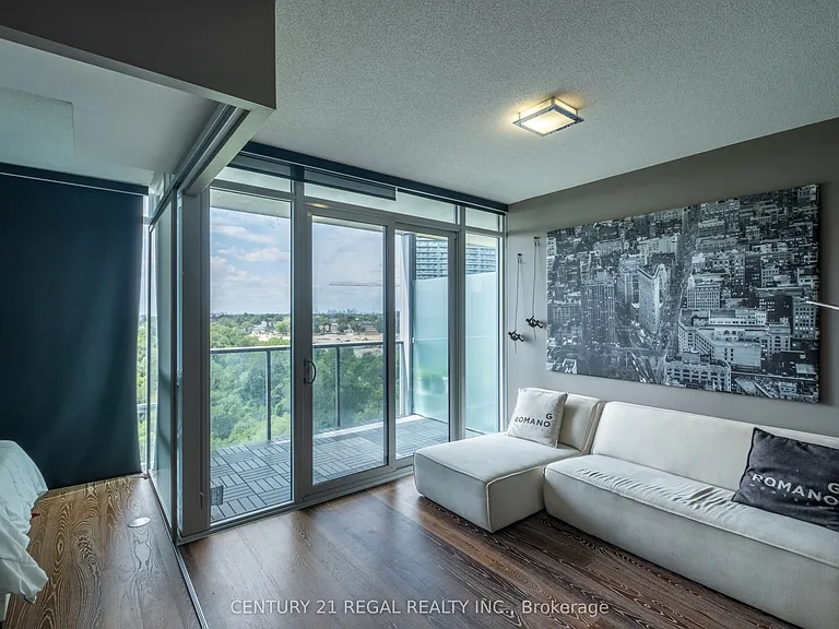 88 Park Lawn Rd #1003 — Photo 2