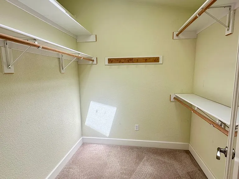 3220 T St #2 — Photo 11