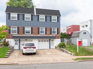 9109 Crispin St, Philadelphia, PA 19114