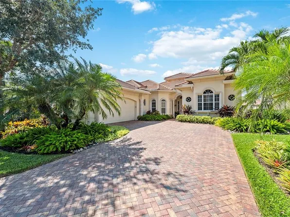 5786 Hammock Isles DR, NAPLES, FL 34119