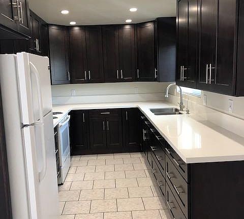 3rd image of 3129 44th St APT D