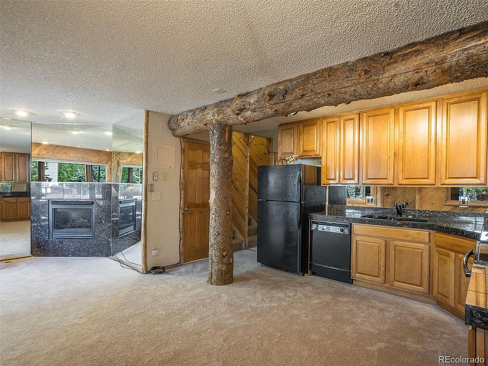 1st image of 33 Balsam Ct