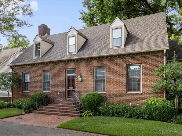 1624 E Clanlo Dr, Memphis, TN 38104