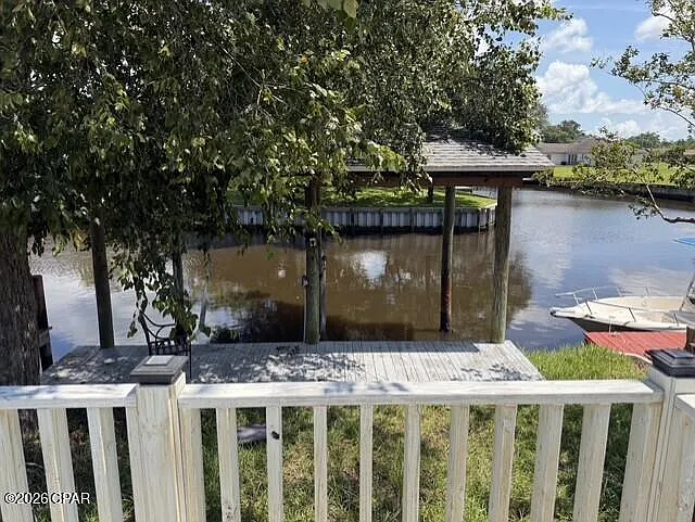 3 bed, 2.5 bath, 1572 sqft, $2,450 — Photo 3