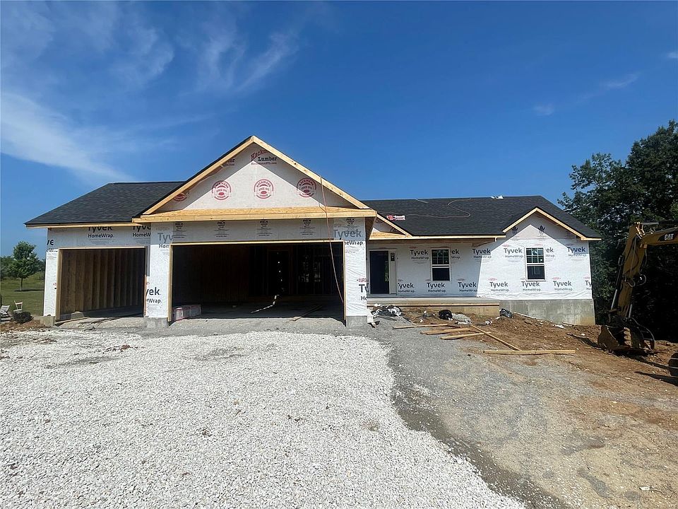 1st image of 125 Shumard Oak Dr