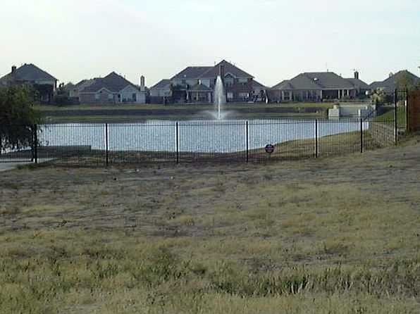 2621 Waterford Way, Carrollton, TX 75006