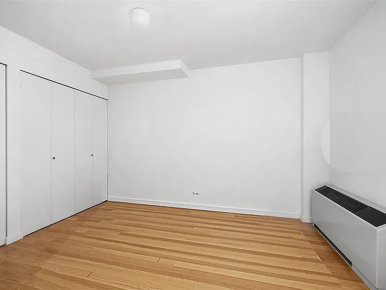 99 John St #417 — Photo 5