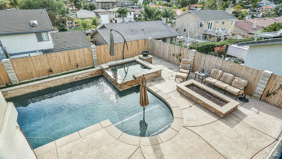 1st image of 22961 Blue Bird Dr
