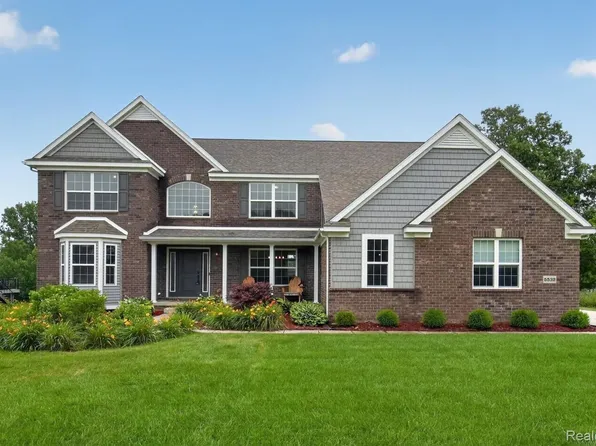 5532 Hartman Ct, Dexter, MI 48130