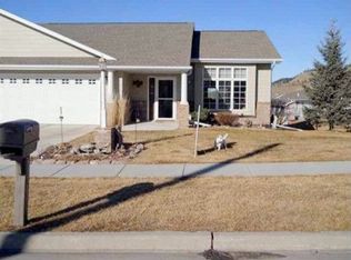 2020 Harmony Heights Ln, Rapid City, SD 57702