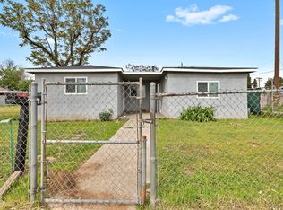 2416 S Cedar Ave, Fresno, CA 93725