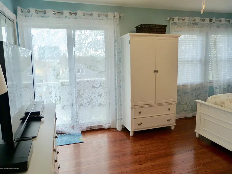 4 Ocean Ave #14 — Photo 19